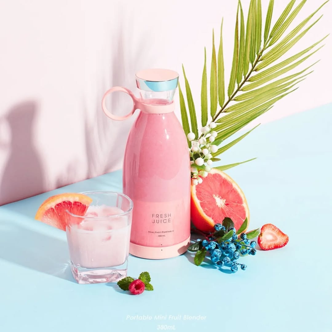 Portable mini 4 Blade Juicer Blender | for Shakes, Juices & Smoothies | Battery operated | USB Rechargeable | Automatic operation | 420 mL Capacity|
